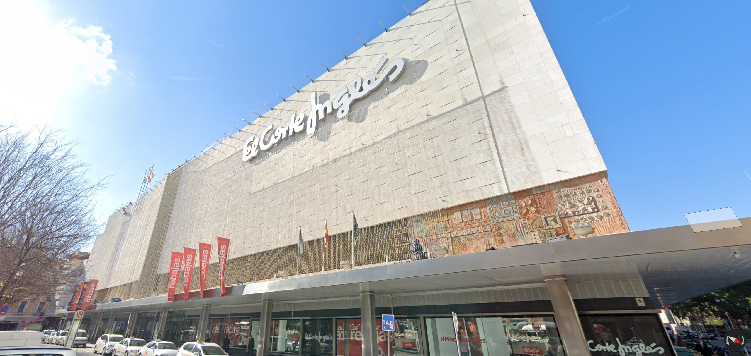 Corte Inglés ubicado en Sevilla. Google Maps.