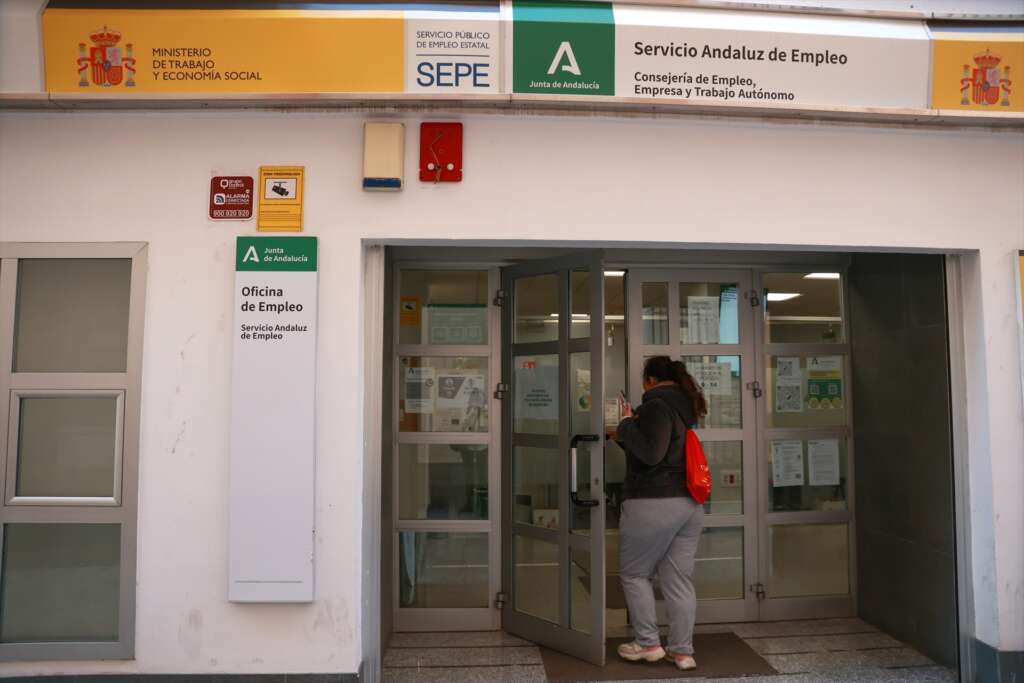 Oficina de empleo en Sevilla. Foto: Rocío Ruz / Europa Press