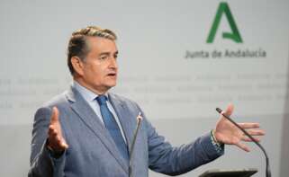 El consejero de la Presidencia, Interior, Diálogo Social y Simplificación Administrativa, Antonio Sanz, durante la rueda de prensa posterior al Consejo de Gobierno de la Junta de Andalucía.