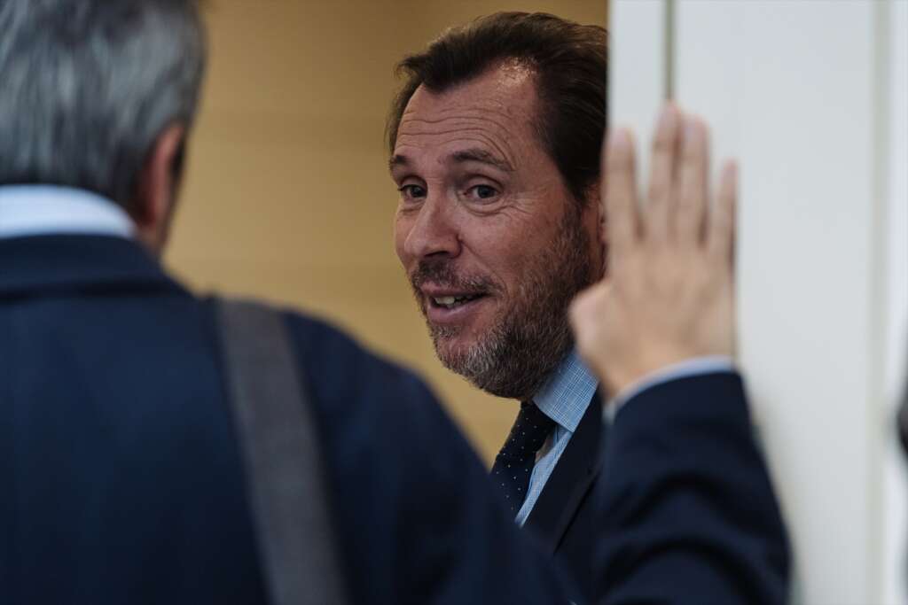 El ministro de Transportes y Movilidad Sostenible, Óscar Puente, en el punto de mira tras los reccientes accidentes de trenes de alta velocidad. Carlos Luján / Europa Press