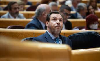 El ministro de Transportes y Movilidad Sostenible, Óscar Puente, durante una sesión de control al Gobierno.