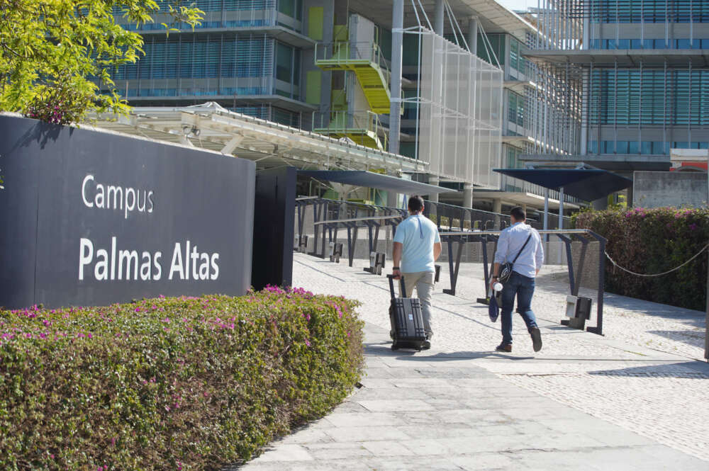 Campus de Palmas Altas (Sevilla) en el que está instalado Cox, antes perteneciente a Abengoa y ahora propiedad de la Junta de Andalucía.
