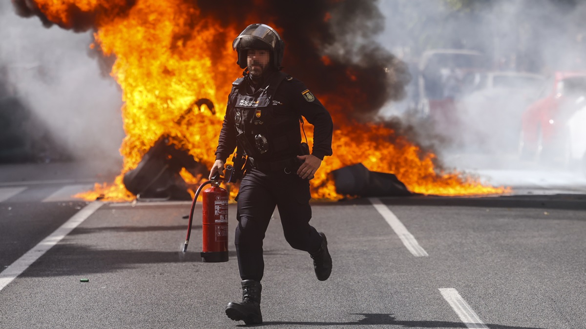 Las primeras horas de la primera jornada de huelga de los trabajadores del sector auxiliar del metal en la provincia de Cádiz