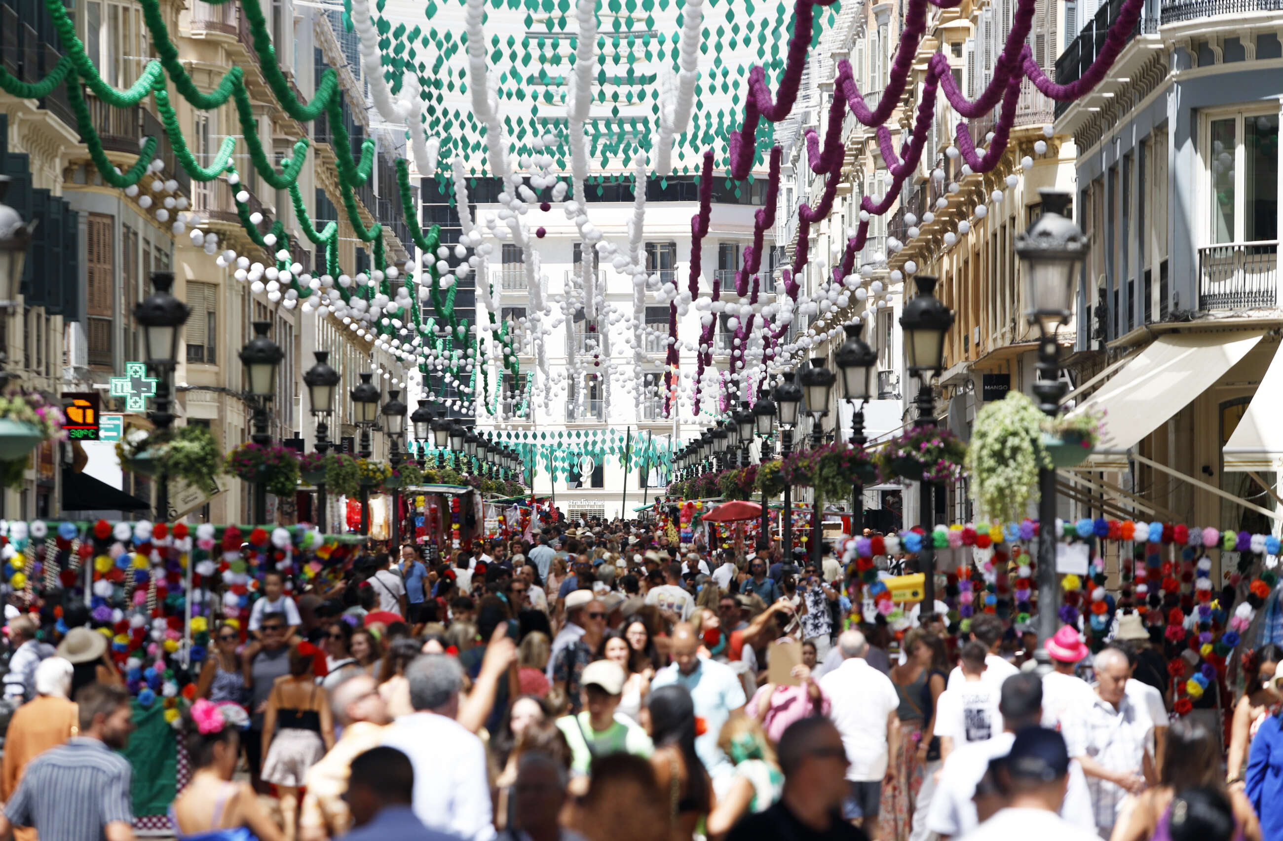 La calle Larios durante la feria.