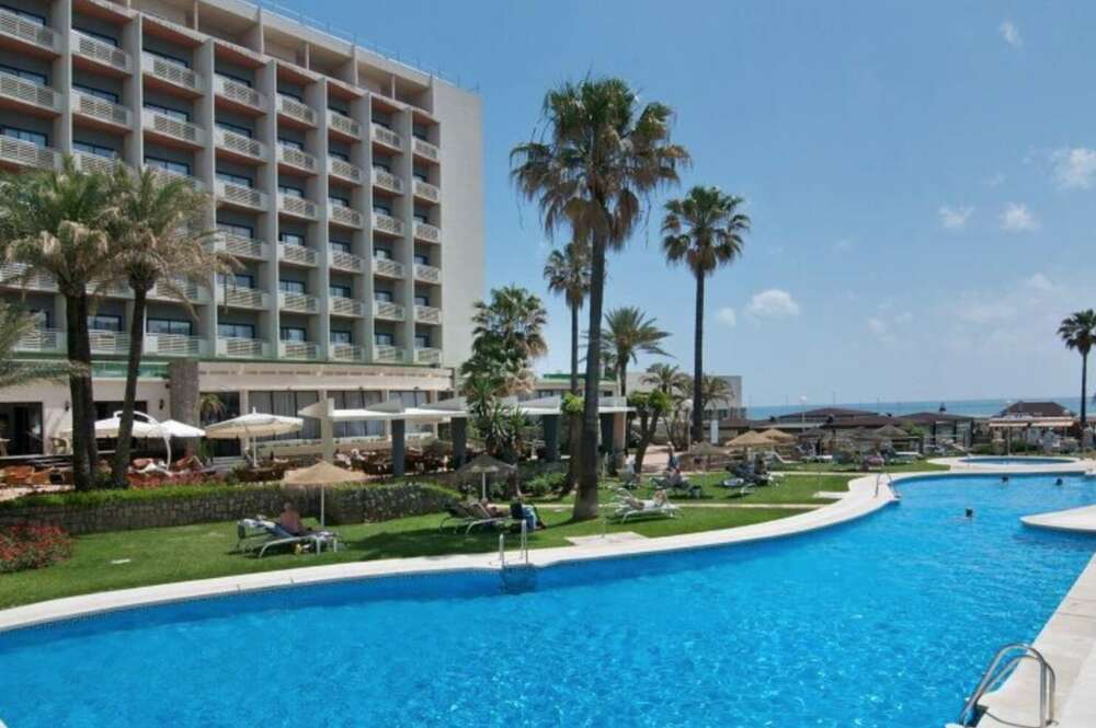 El hotel Pez Espada de Torremolinos, en la imagen, fue uno de los que formaron parte de la operación de compra-venta en 2019. Fuente: archivo Hosteltur.