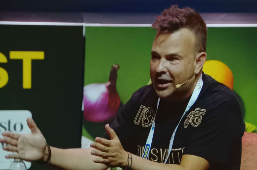 José Elías, presidente de Ezentis, durante su intervención en el congreso ‘Auténtica Premium Food’ en Sevilla.