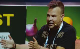 José Elías, presidente de Ezentis, durante su intervención en el congreso ‘Auténtica Premium Food’ en Sevilla.