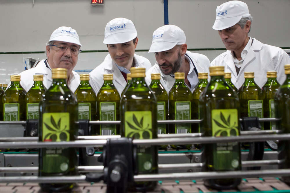 Fábrica de Acesur (Coosur) en Dos Hermanas, Sevilla.