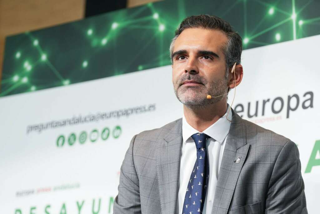 El consejero de Agricultura, Pesca, Agua y Desarrollo Rural de la Junta de Andalucía, Ramón Fernández-Pacheco, durante un ‘desayuno informativo’ de Europa Press celebrado este 16 de octubre.
