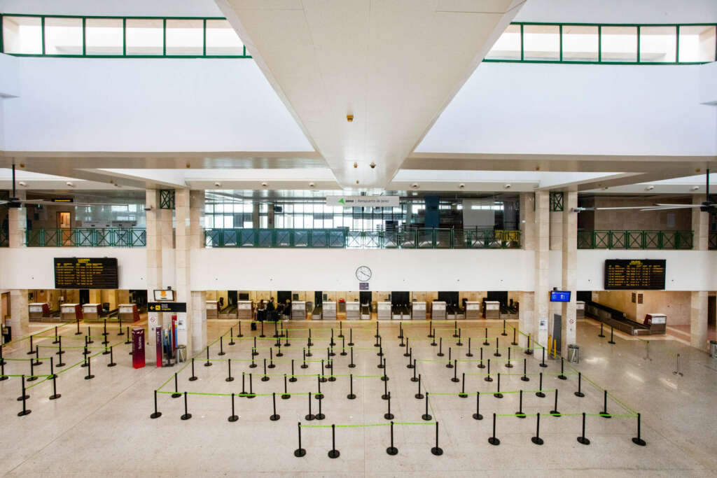 Interior del aeropuerto de Jerez de la Frontera (Cádiz).
