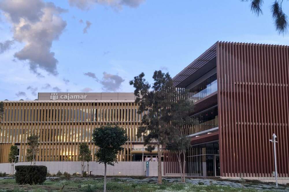 Centro financiero de Cajamar.