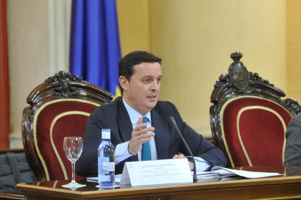 La investigación judicial señala posibles comisiones ilegales y amaños en adjudicaciones de material sanitario en 2020