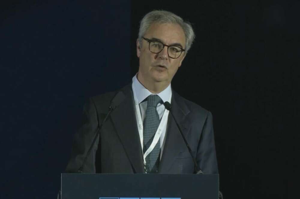 José Sevilla, presidente de Unicaja, durante su intervención en el Congreso de la APD para directores financieros empresariales.