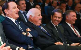 Javier González de Lara, presidente de la CEA (izda.); junto a Gerardo Cuerva, líder de la patronal granadina (dcha.).