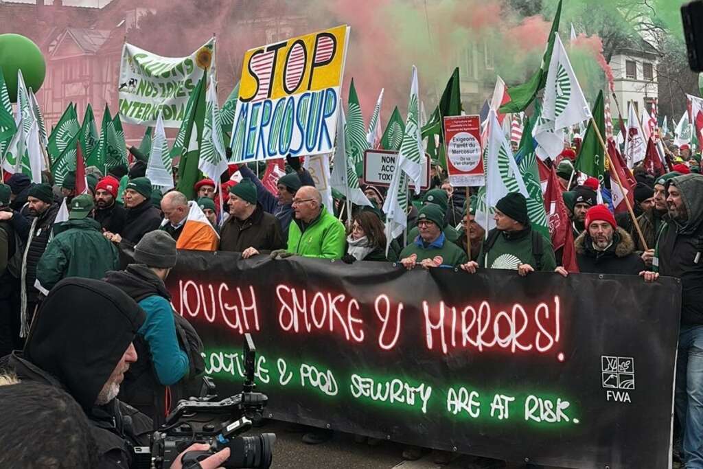 Agricultores y ganadores protestan en Estrasburgo (Francia) por el acuerdo de la Unión Europea con Mercosur. Imagen: EP