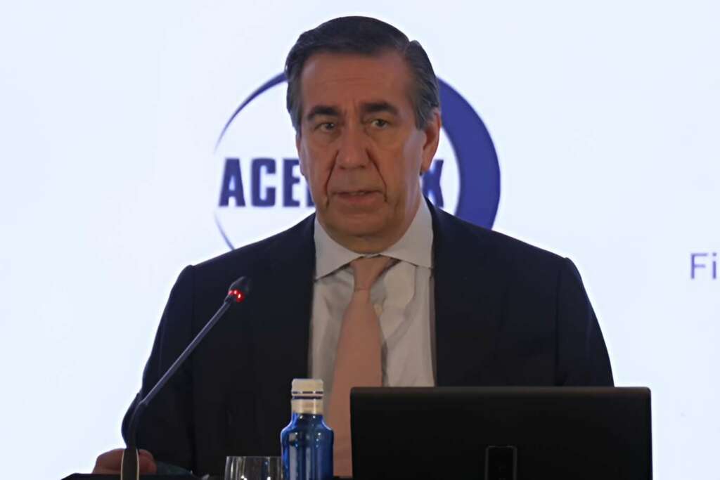 Bernardo Velázquez, CEO de Acerinox, durante la presentación de resultados de la compañía acerera en 2025.