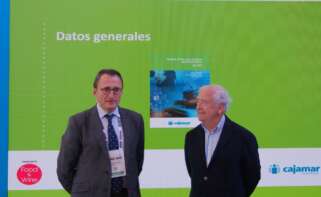 El director de Desarrollo e Innovación Agroalimentaria de Fundación Grupo Cajamar, Manuel Lainez, y el autor del informe Jaime Palafox, durante la presentación del documento ‘Análisis de las exportaciones agroalimentarias’ de 2025.