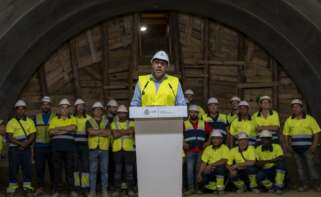 El ministro de Transportes, Óscar Puente, durante una visita a las obras del Corredor Mediterráneo en julio de 2025.