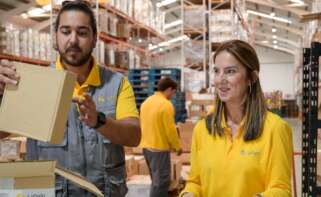 Empleados de la división ‘Smart Supply’ de UNEI.