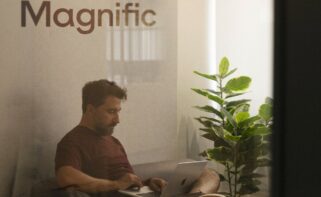 Joaquín Cuenca, CEO de Magnific, en su oficina de Málaga.