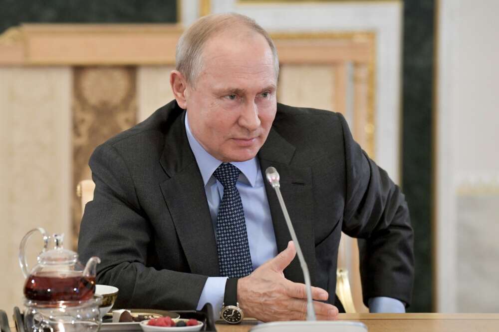 El presidente ruso, Vladímir Putin, durante una reunión con los máximos responsables de las principales agencias de noticias del mundo /EFE