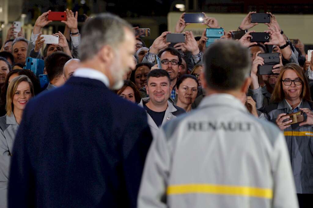 Renault prevé dos años de crisis de microchips » Galicia