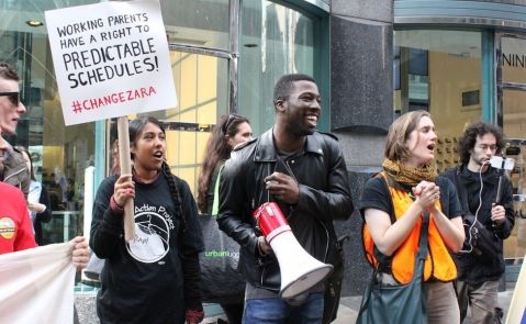 Los trabajadores de Zara protestaron en Nueva York para demandar una mejora salarial. La campaña se llamó #ChangeZara