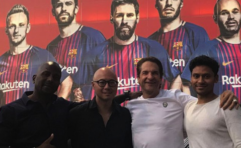 De derecha a izquierda: Michael Evans, Edmund Yuen, Peter Guber y Nullah Sarker en una de sus visitas a Barcelona. ED 