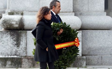 Familiares del dictador Franco acuden a la exhumación en el Valle de los Caídos. EFE