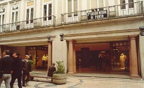 imagen de la primera tienda de zara en portugal