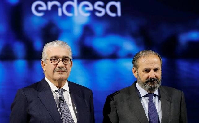 El presidente de Endesa, Juan Sánchez-Calero (derecha), y el consejero delegado, José Bogas. EFE