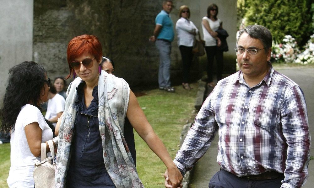 Sandra Ortega junto a su marido en una de las escasas fotografías de la hija de Amancio Ortega y Rosalía Mera. EFE.