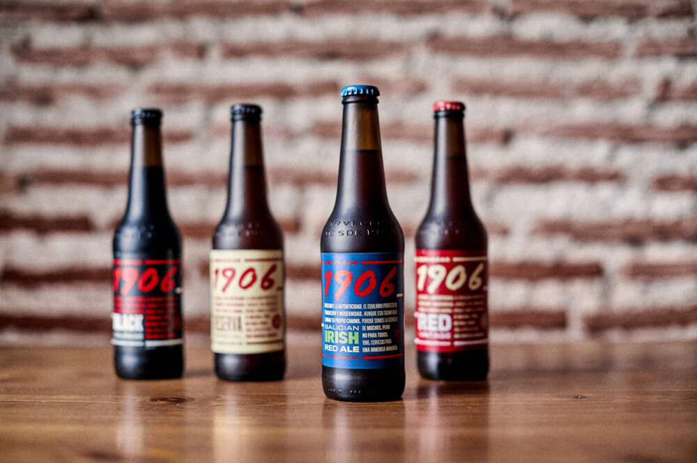 Cervezas 1906 de Estrella Galicia, entre las que se encuentra "La Pelirroja"