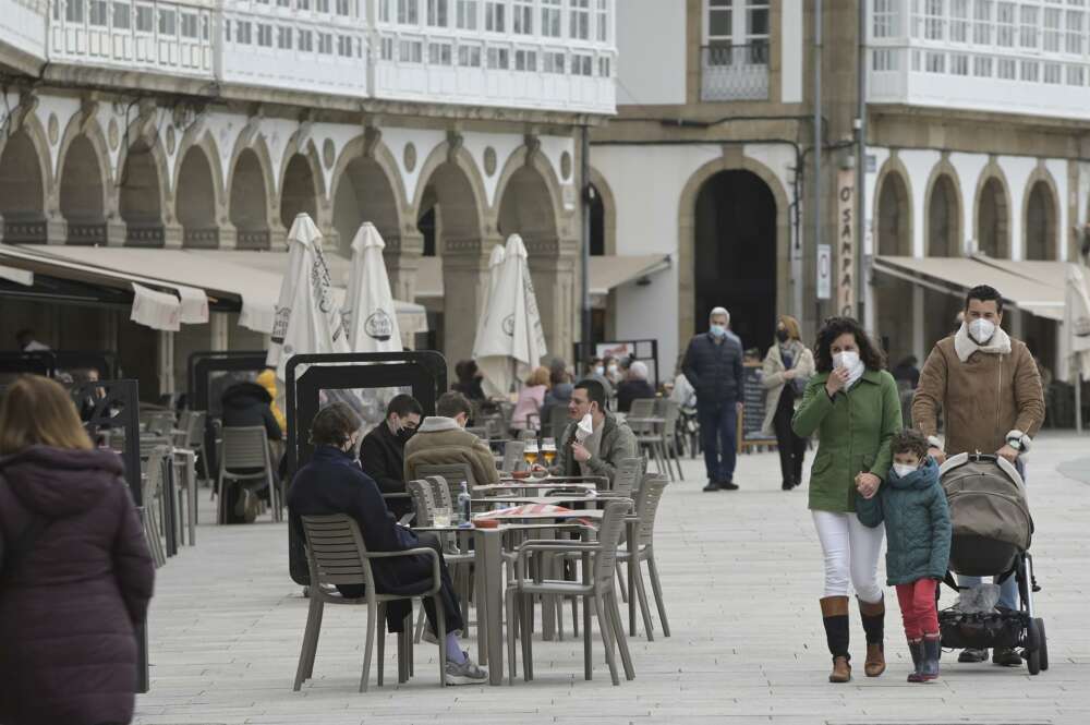 Imagen de una terraza en A Coruña. Foto: Europa Press