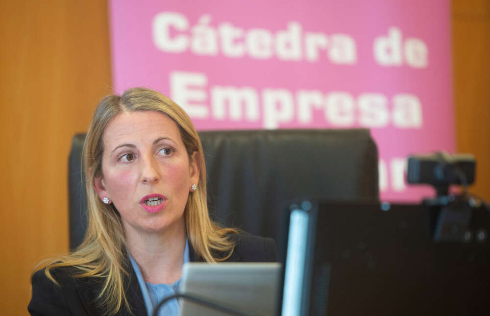María Montalvo Freire en la Cátedra Empresa Familiar Gallega / Punto Ga