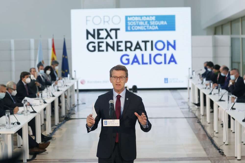 El presidente de la Xunta, Alberto Núñez Feijóo, participa en el Foro Next Generation Galicia Movilidad Sostenible. EFE/Lavandeira Jr.