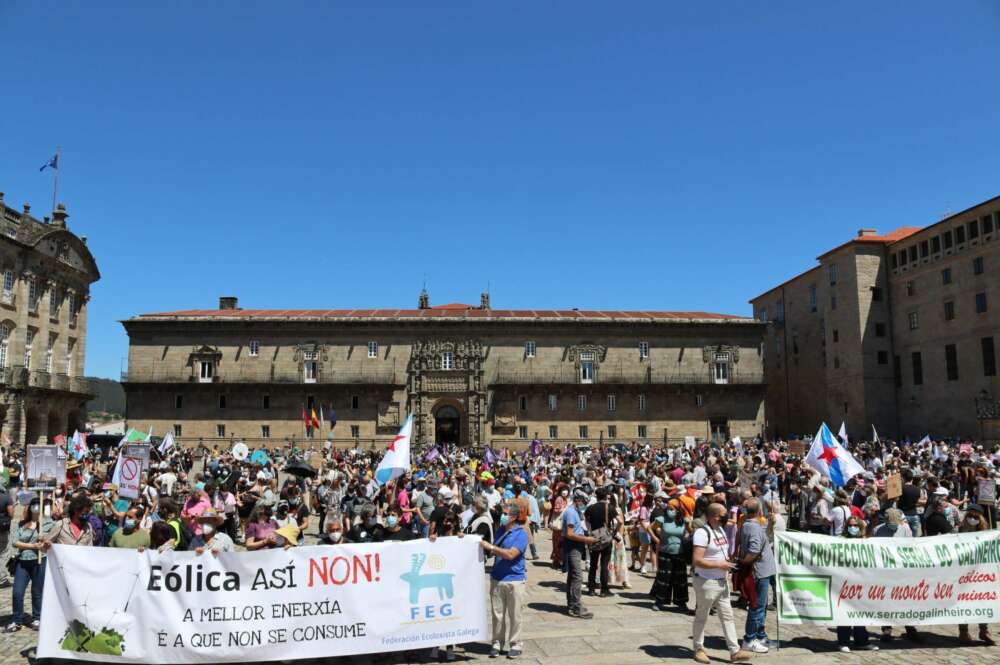 Manifestación en Santiago para demandar un nuevo modelo de desarrollo eólico / CIG