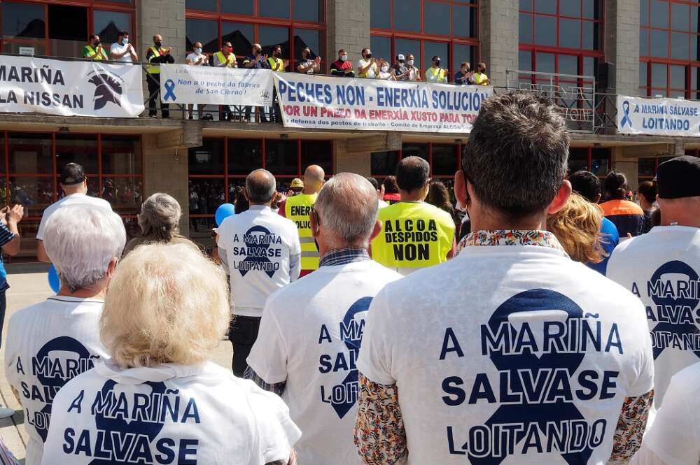 Manifestación en Lugo para reclamar una salida industrial viable para Alcoa San Cibrao. EFE/Brais Lorenzo