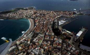 Vista aérea de la ciudad de A Coruña. EFE/Cabalar