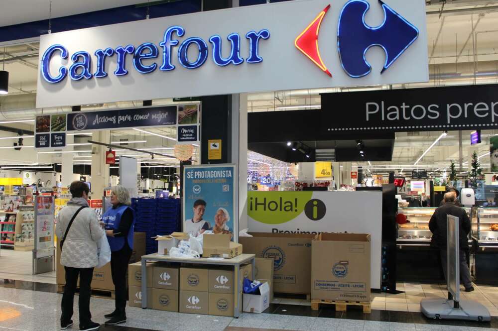Establecimiento de Carrefour en el centro comercial As Cancelas de Santiago / CC As Cancelas
