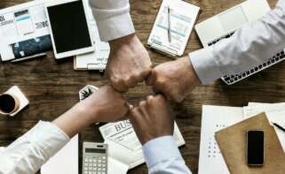 Atlas de la Empresa Comprometida: la apuesta por el empleo de Altia, Calvo, Friscos y DomusVi