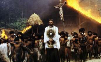 Fotograma de la película The Mission, dirigida por Roland Joffé