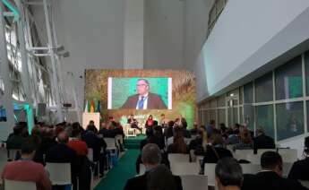 Higinio Mougán participa en la mesa redonda "Novos retos no mundo rural" en la Cidade da Cultura de Santiago / Agaca