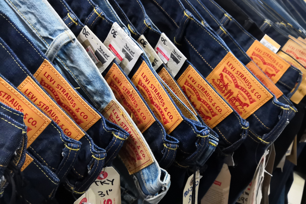 Levi Strauss anuncia que suspende su actividad en Rusia