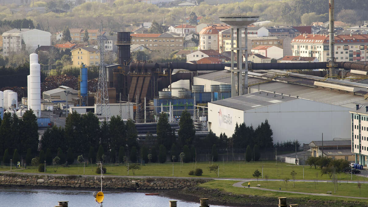 Imagen de la sede de Megasa, la primera siderúrgica de Galicia, en Narón. EFE