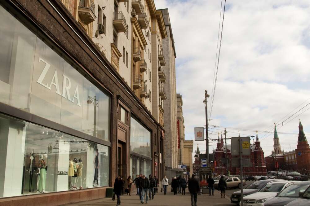 Imagen de archivo de una tienda de Zara en Moscú. Foto:EFE