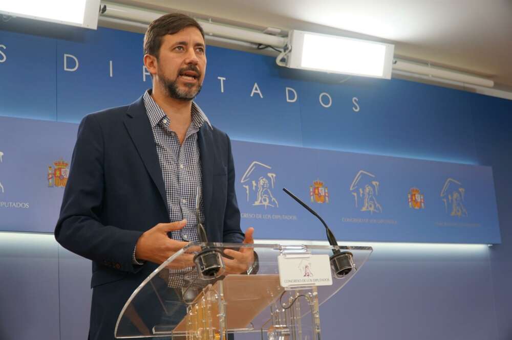 Antón Gómez Reino, diputado de Unidas Podemos