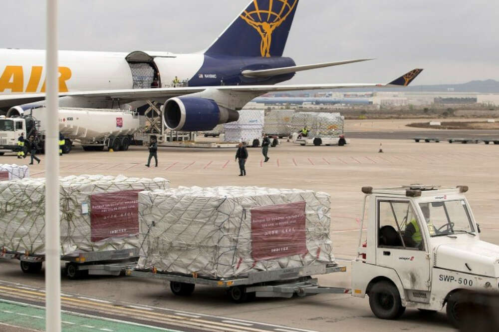 Imagen de archivo de un avión en el aeropuerto de Zaragoza con carga de Inditex