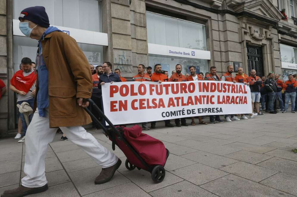 Protesta de los trabajadores de Celsa en A Coruña / EFE