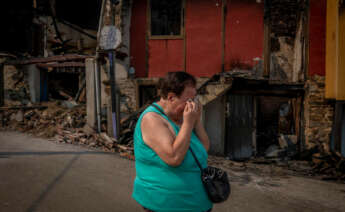 La Xunta prevé ayudas de hasta 120.000 euros para reconstruir las casas quemadas en los incendios forestales